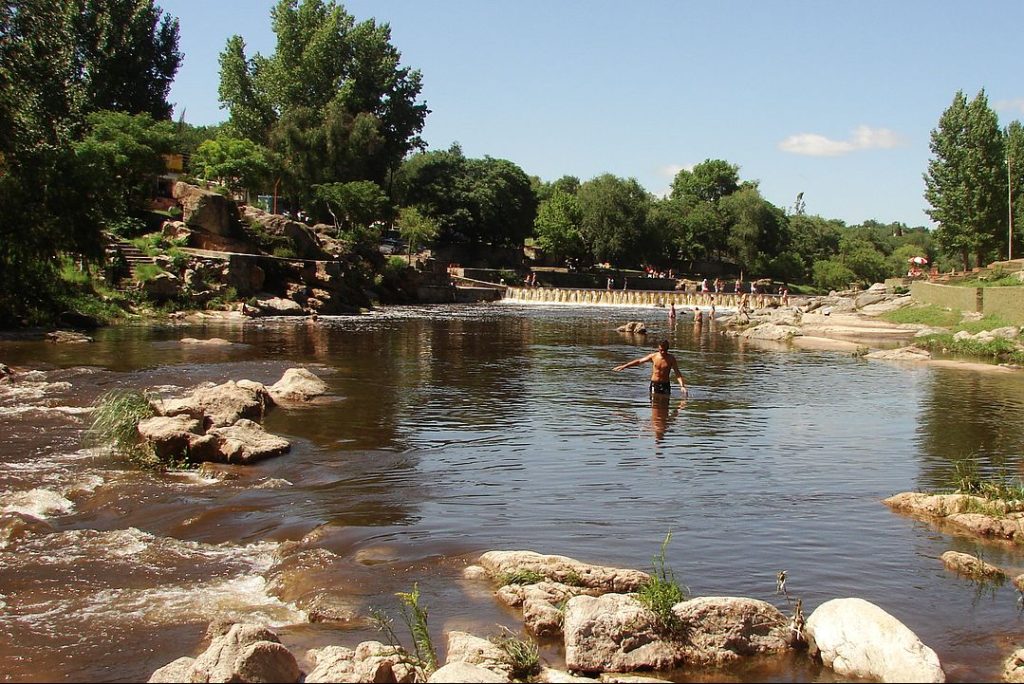 Río en Villa Carlos Paz